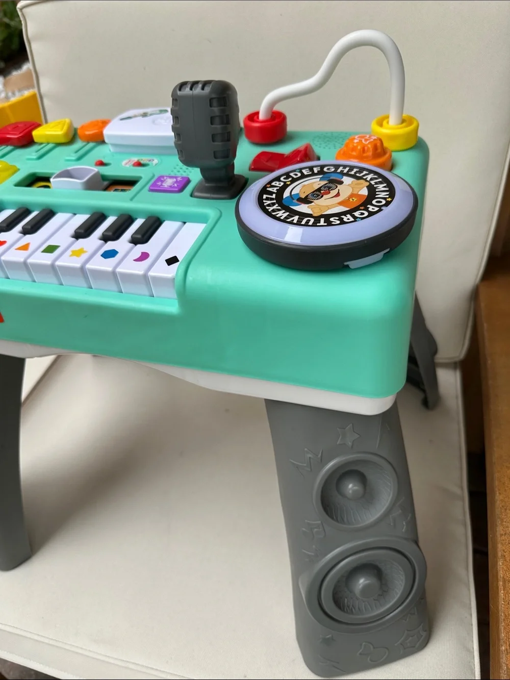 Fisher-Price musical dj table